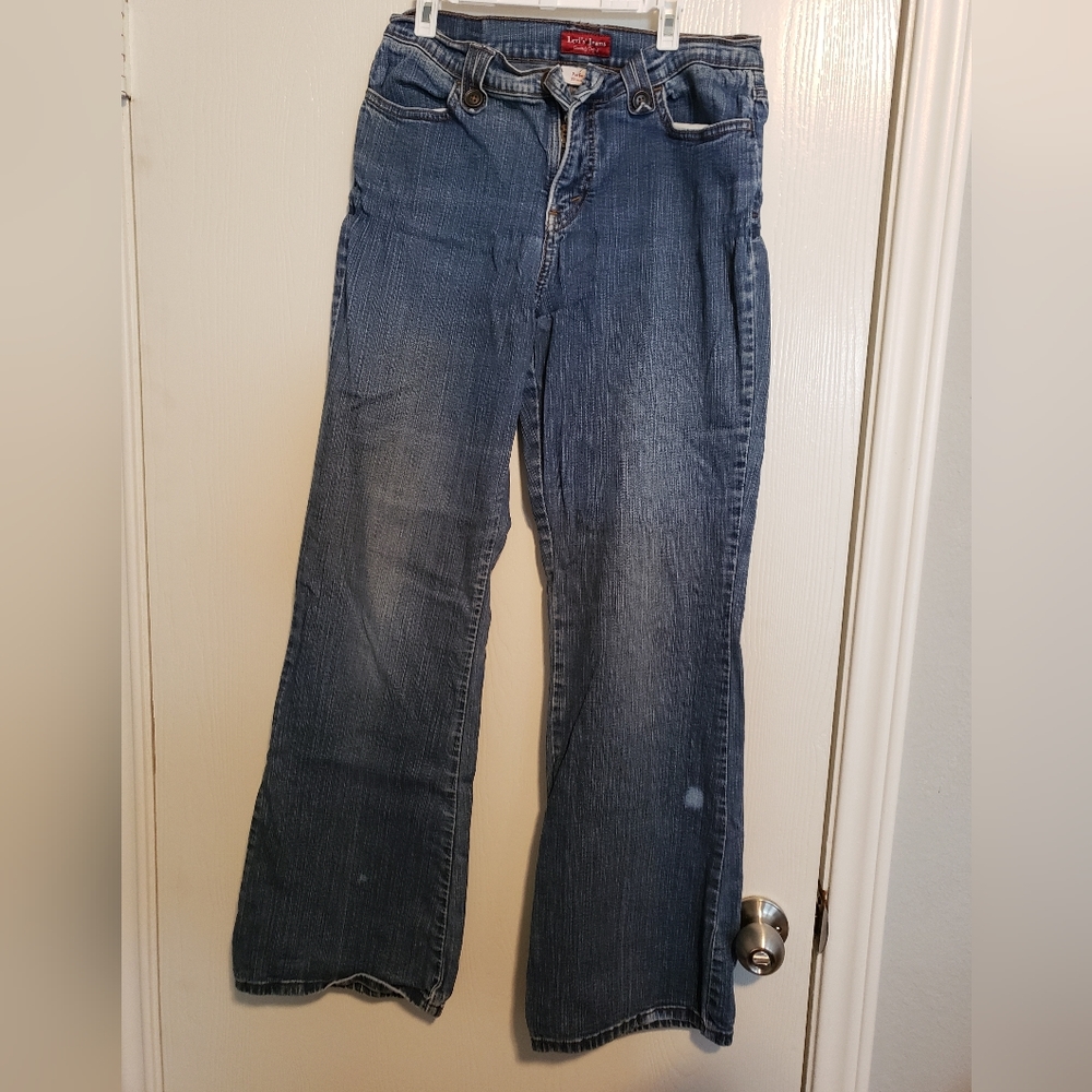 Levis girls size 10M flare - Picture 4 of 4